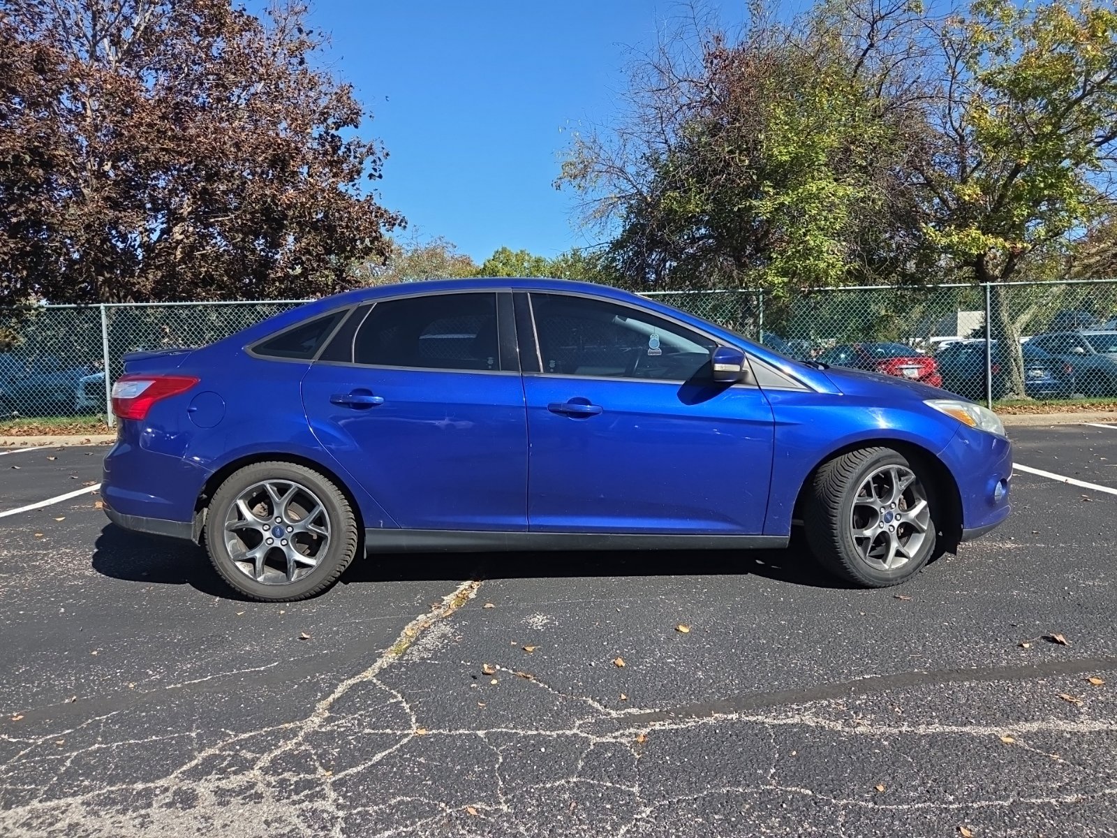 Used 2013 Ford Focus SE with VIN 1FADP3F29DL246031 for sale in Indianapolis, IN