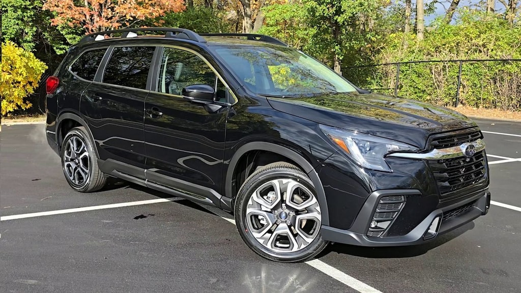 New 2025 Subaru Ascent Limited 8-Passenger SUV