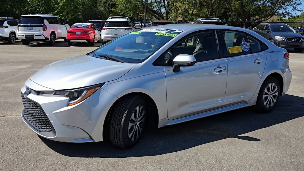 Used 2022 Toyota Corolla Hybrid LE Sedan