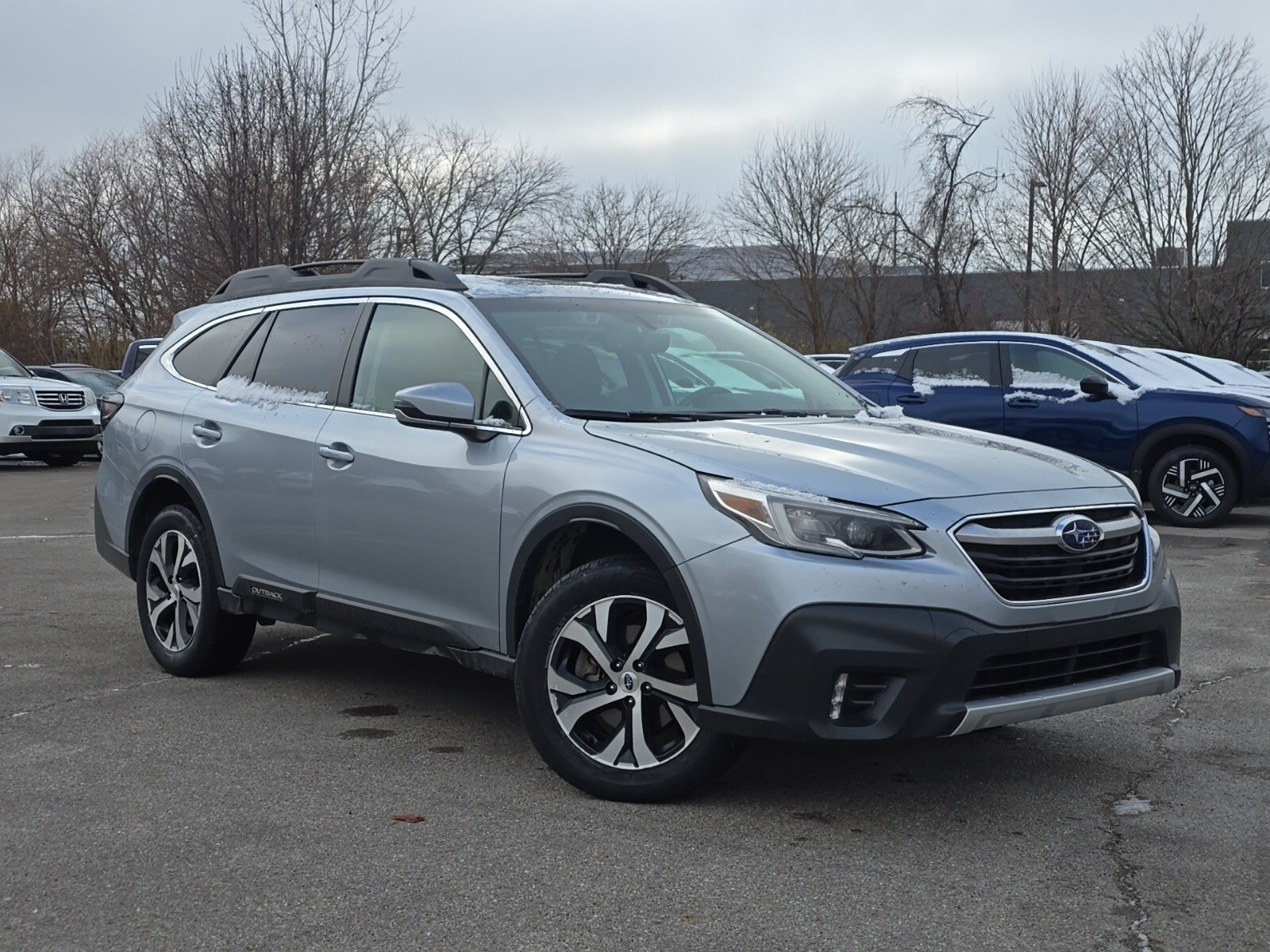 2022 Subaru Outback Limited photo 3