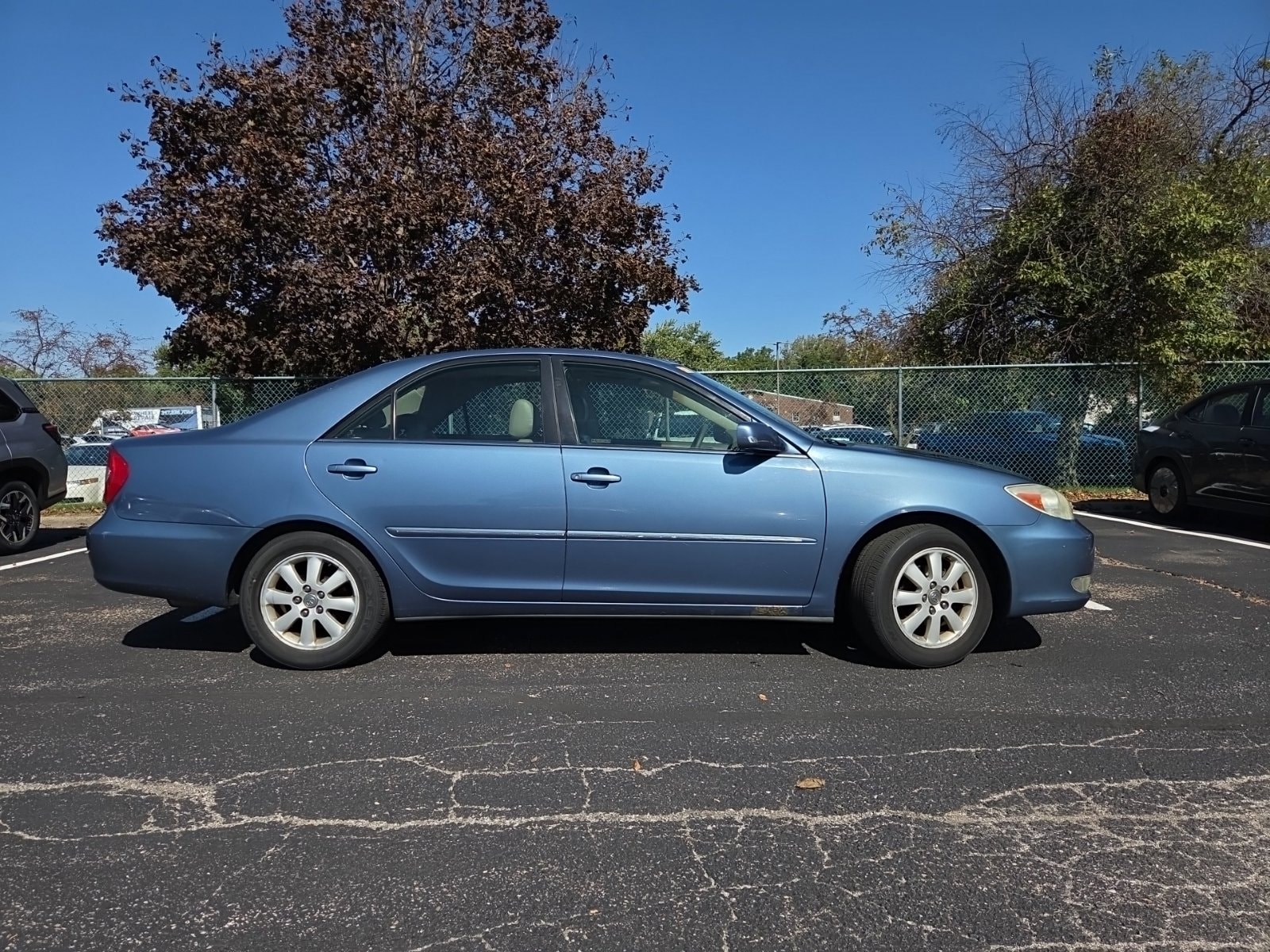 Used 2003 Toyota Camry XLE with VIN 4T1BE30K13U721501 for sale in Indianapolis, IN