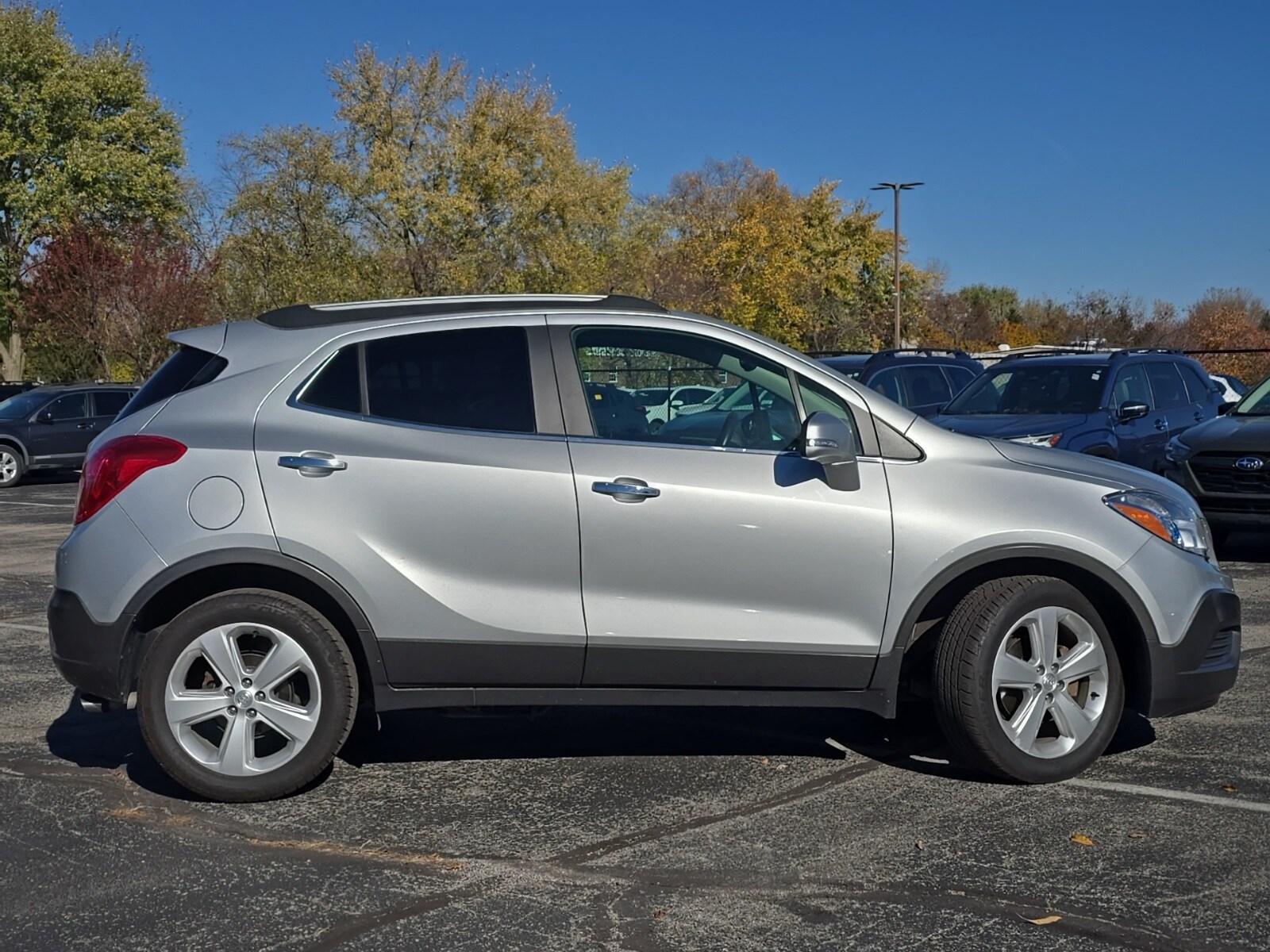 2016 Buick Encore Base photo 2