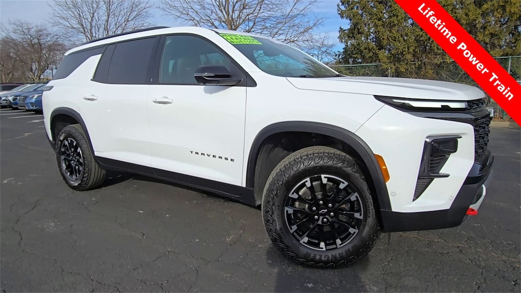Used 2024 Chevrolet Traverse Z71 SUV