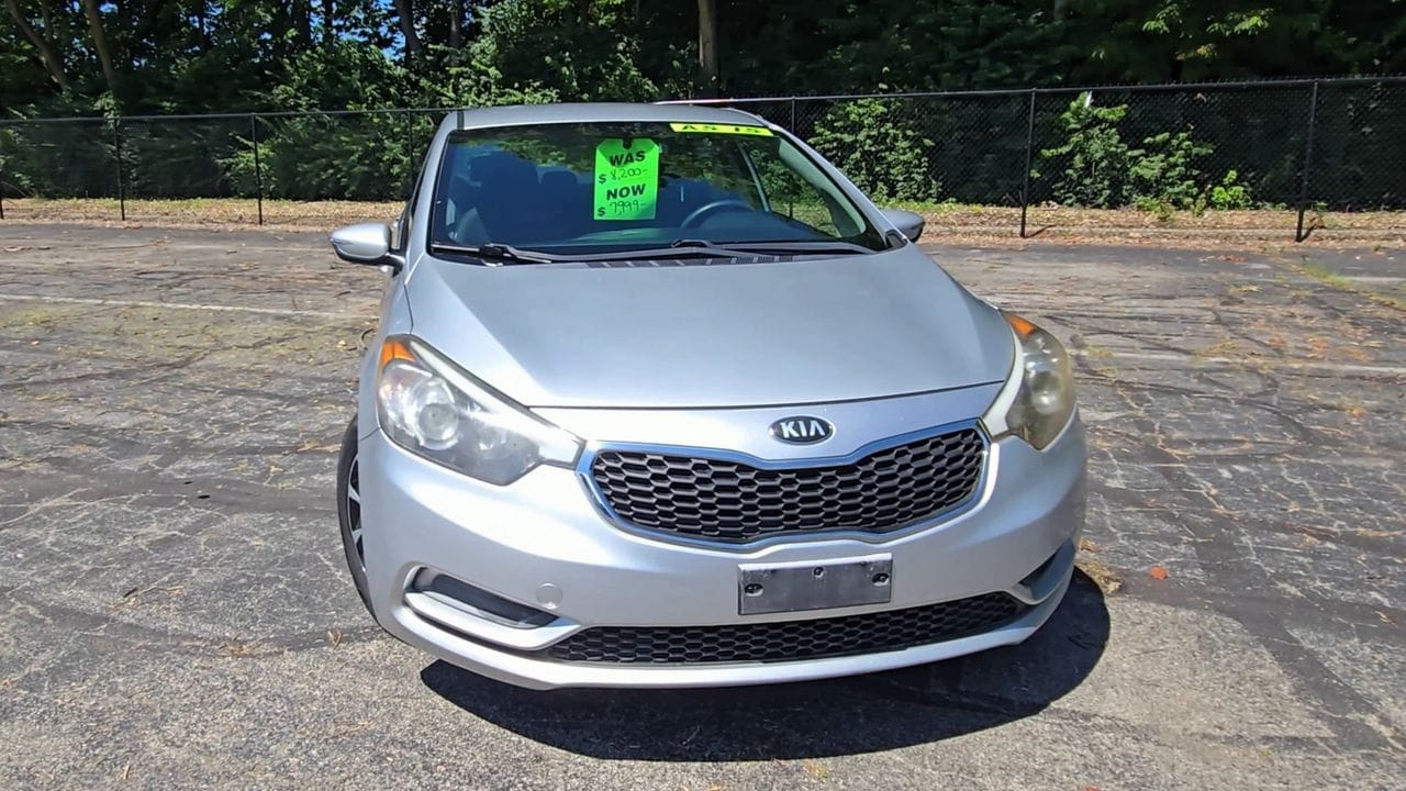 Used 2015 Kia Forte LX with VIN KNAFX4A65F5280264 for sale in Indianapolis, IN