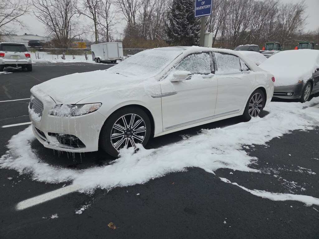 Used 2017 Lincoln Continental Reserve Sedan