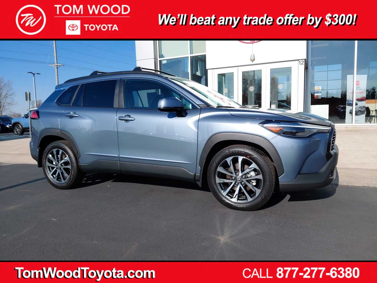 2023 Toyota Corolla Cross XLE's photo