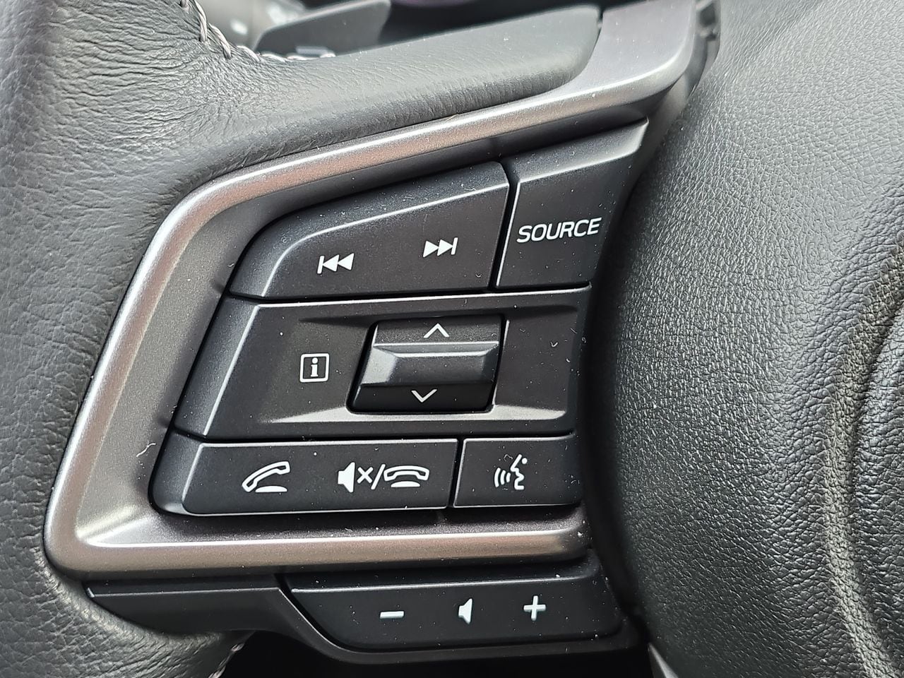 2023 Subaru Outback Limited - Photo 30