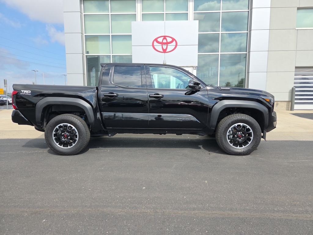 Used 2025 Toyota Tacoma Hybrid TRD Off Road Truck