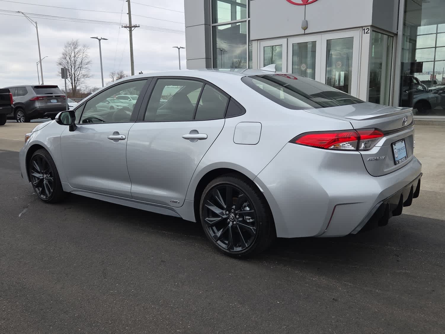 2026 Toyota Corolla SE - Photo 8