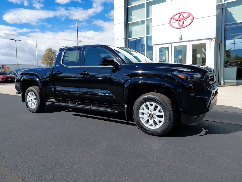 New 2025 Toyota Tacoma SR5 4X4 DBL CAB LONG BED