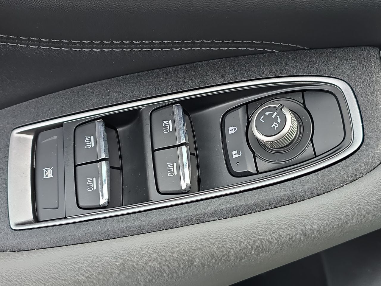 2023 Subaru Outback Limited - Photo 18