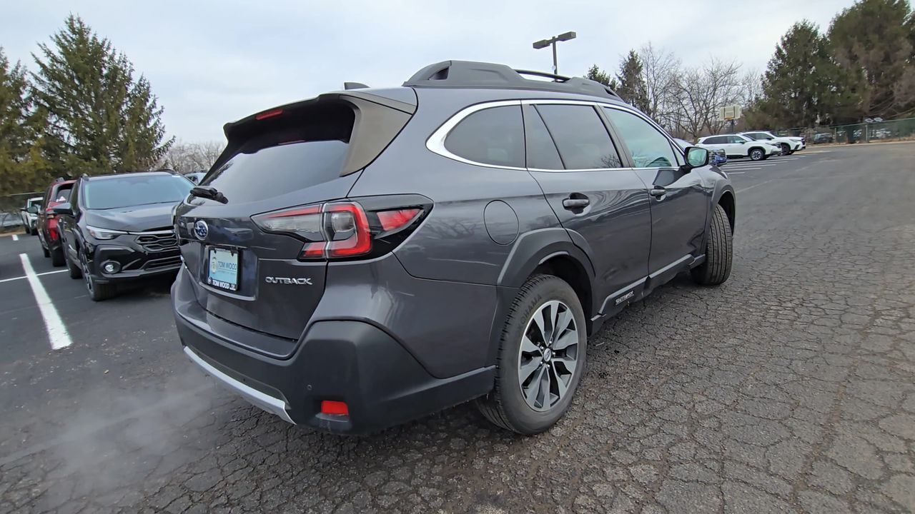 2023 Subaru Outback Limited - Photo 8