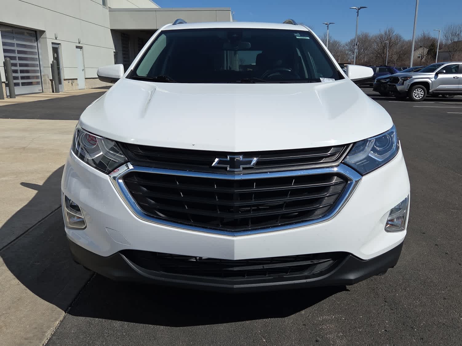 Used 2020 Chevrolet Equinox LT with VIN 3GNAXLEX6LS733780 for sale in Whitestown, IN