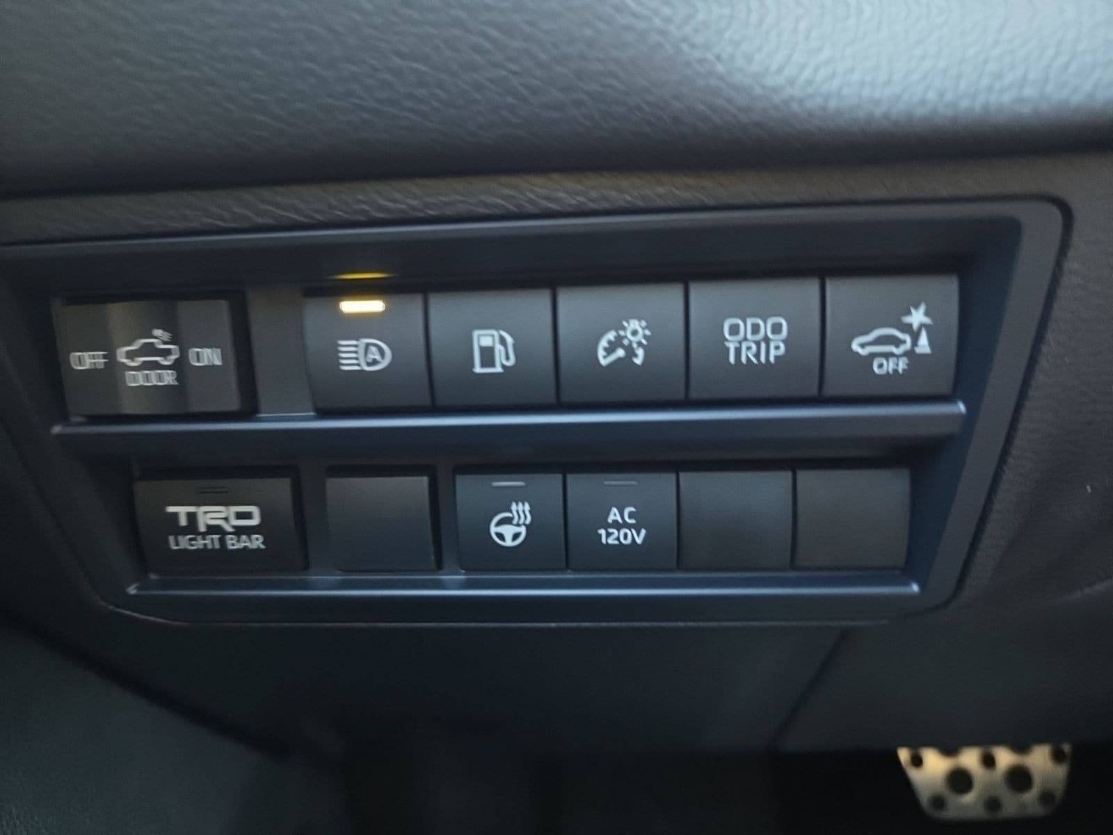 2025 Toyota Tundra TRD Pro - Photo 38