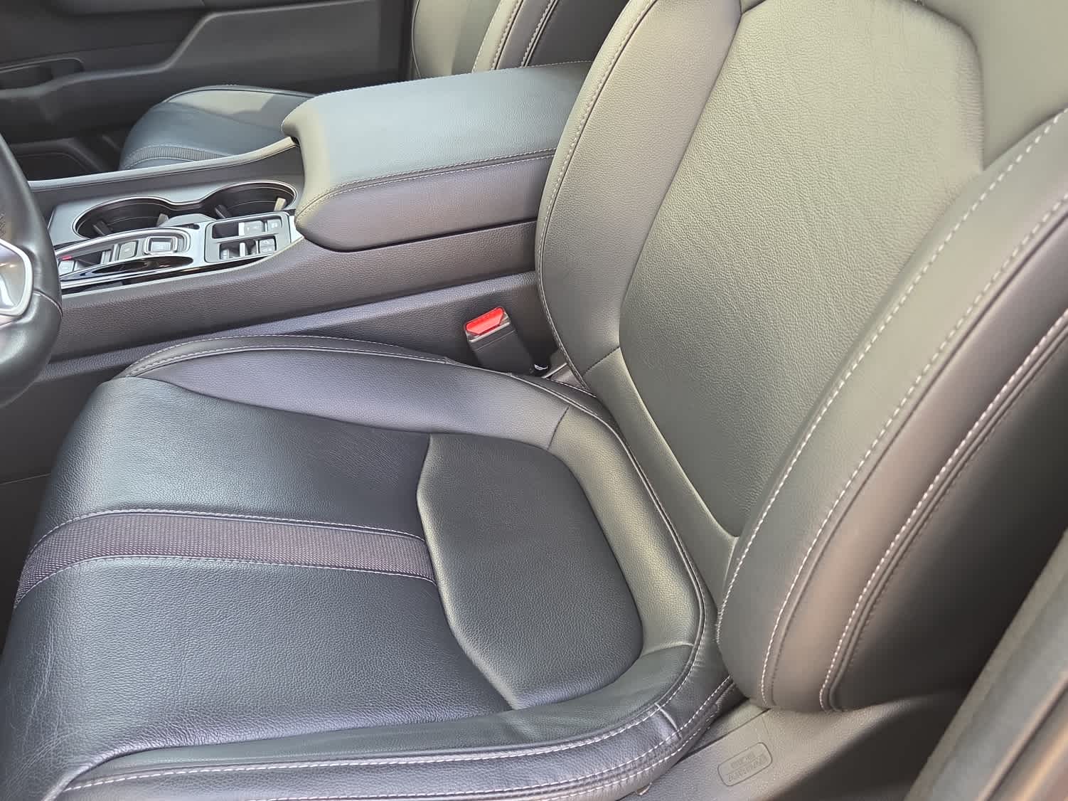 2025 Honda Pilot EX-L - Photo 20