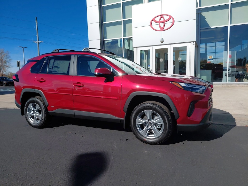 New 2025 Toyota RAV4 Hybrid XLE XLE AWD SUV