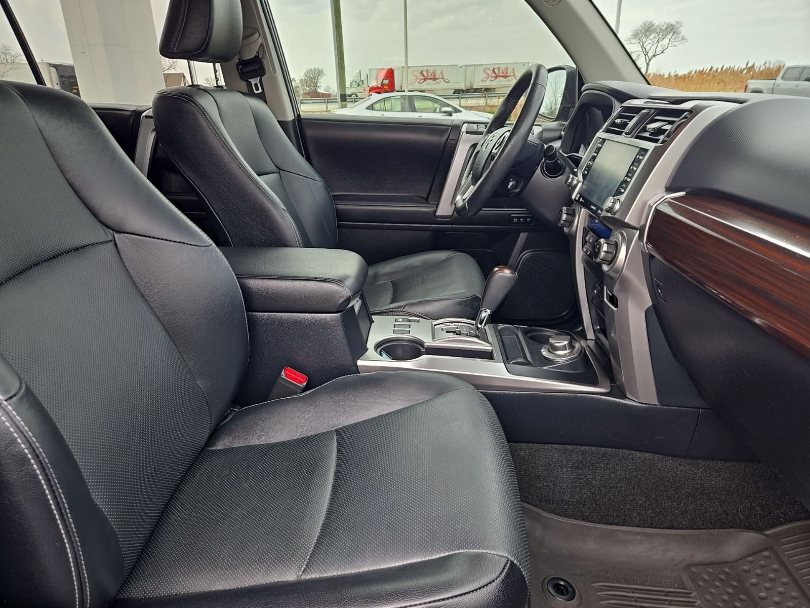 2022 Toyota 4Runner Limited - Photo 26