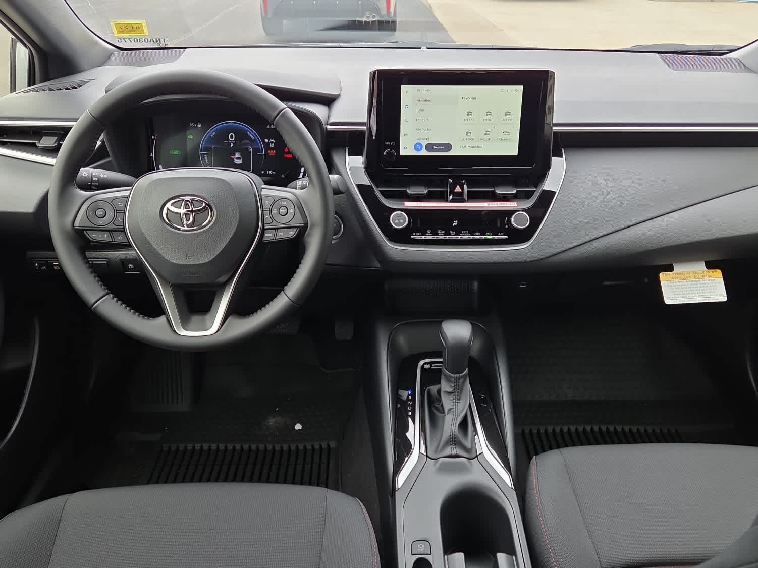 2026 Toyota Corolla SE - Photo 22