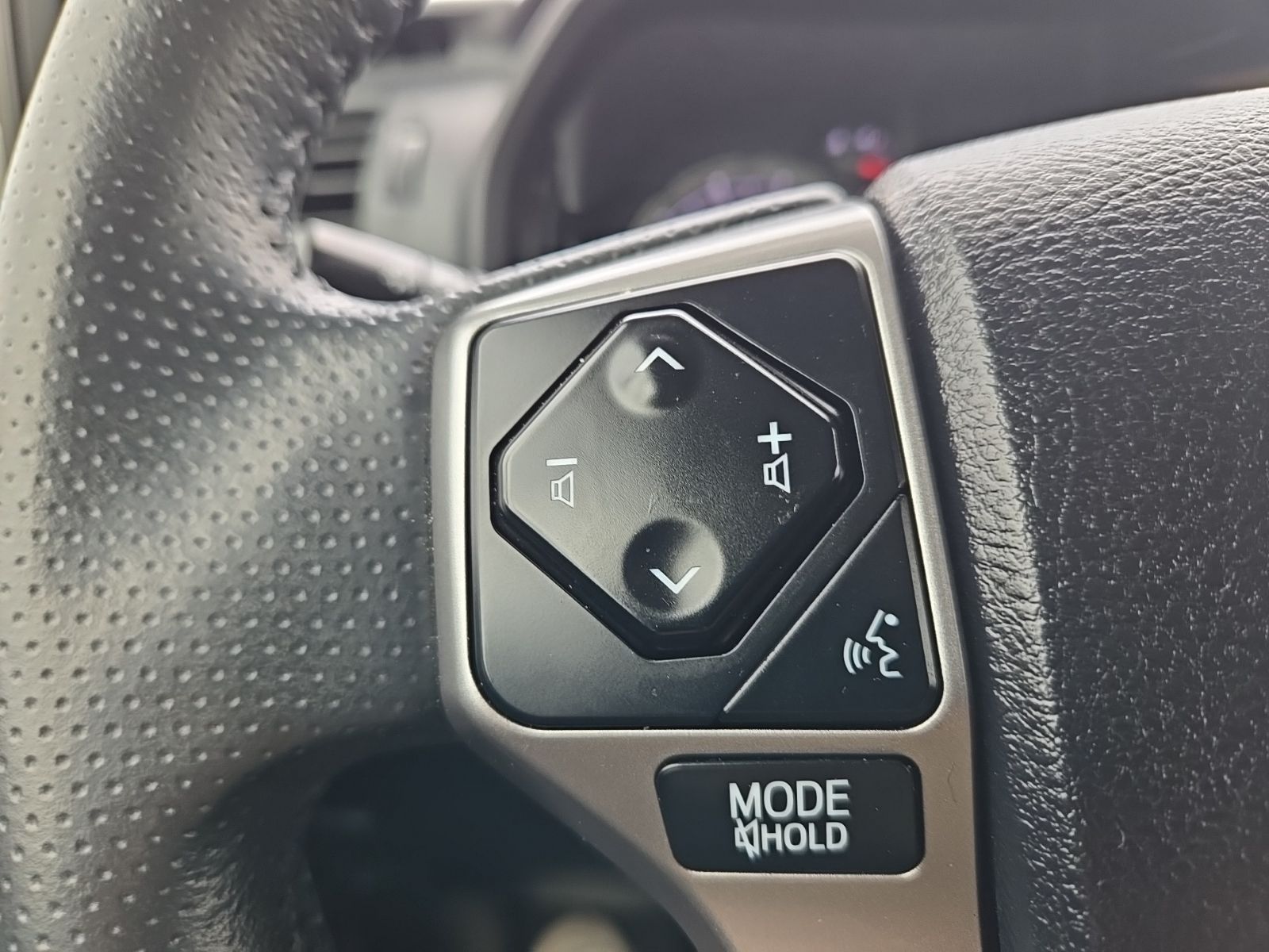 2022 Toyota 4Runner Limited - Photo 41