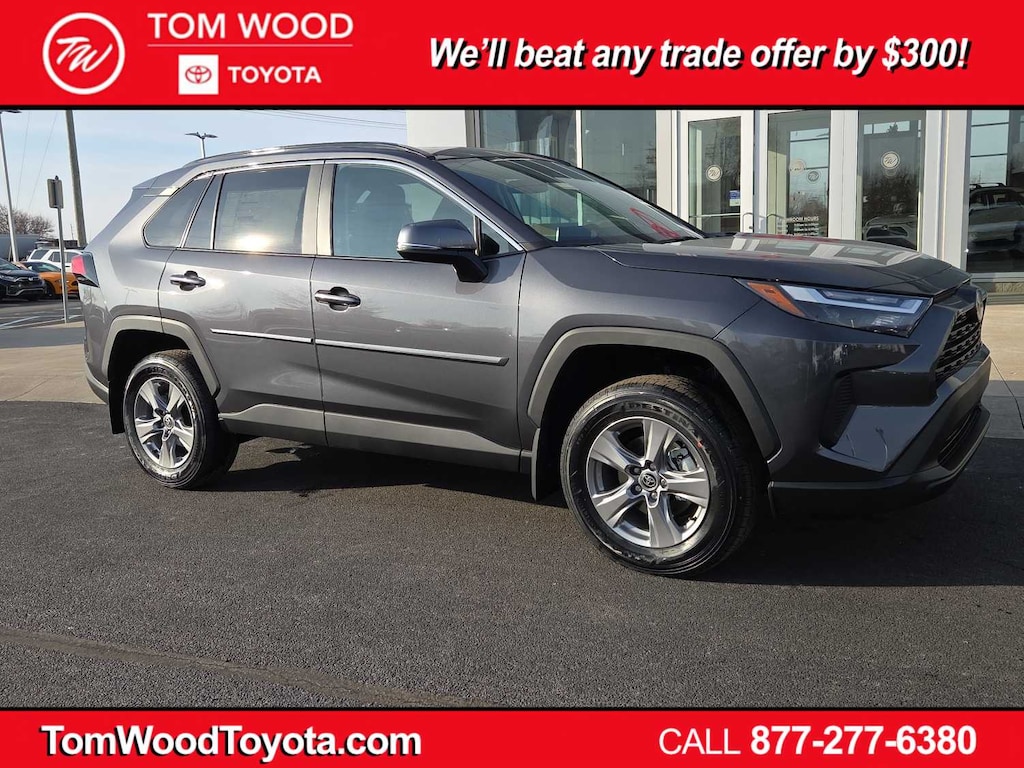 New 2025 Toyota RAV4 XLE XLE AWD SUV