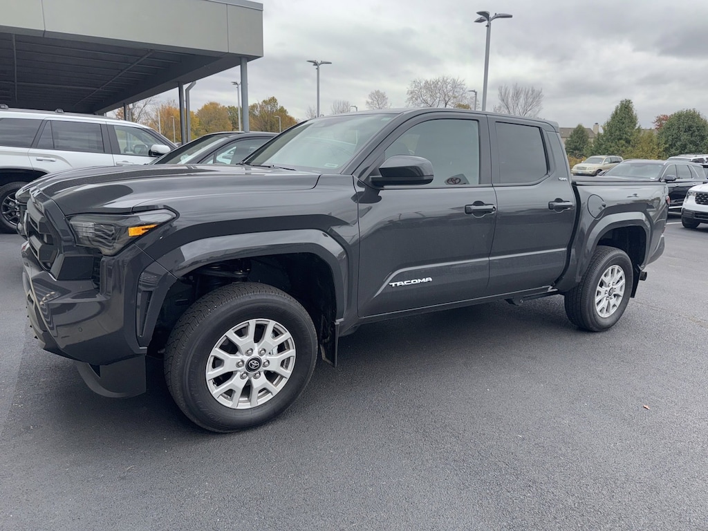 Used 2024 Toyota Tacoma  Truck Double Cab