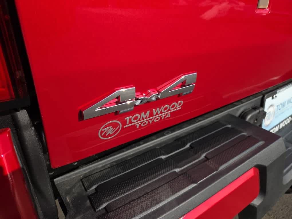 2026 Toyota Tacoma SR5 - Photo 6