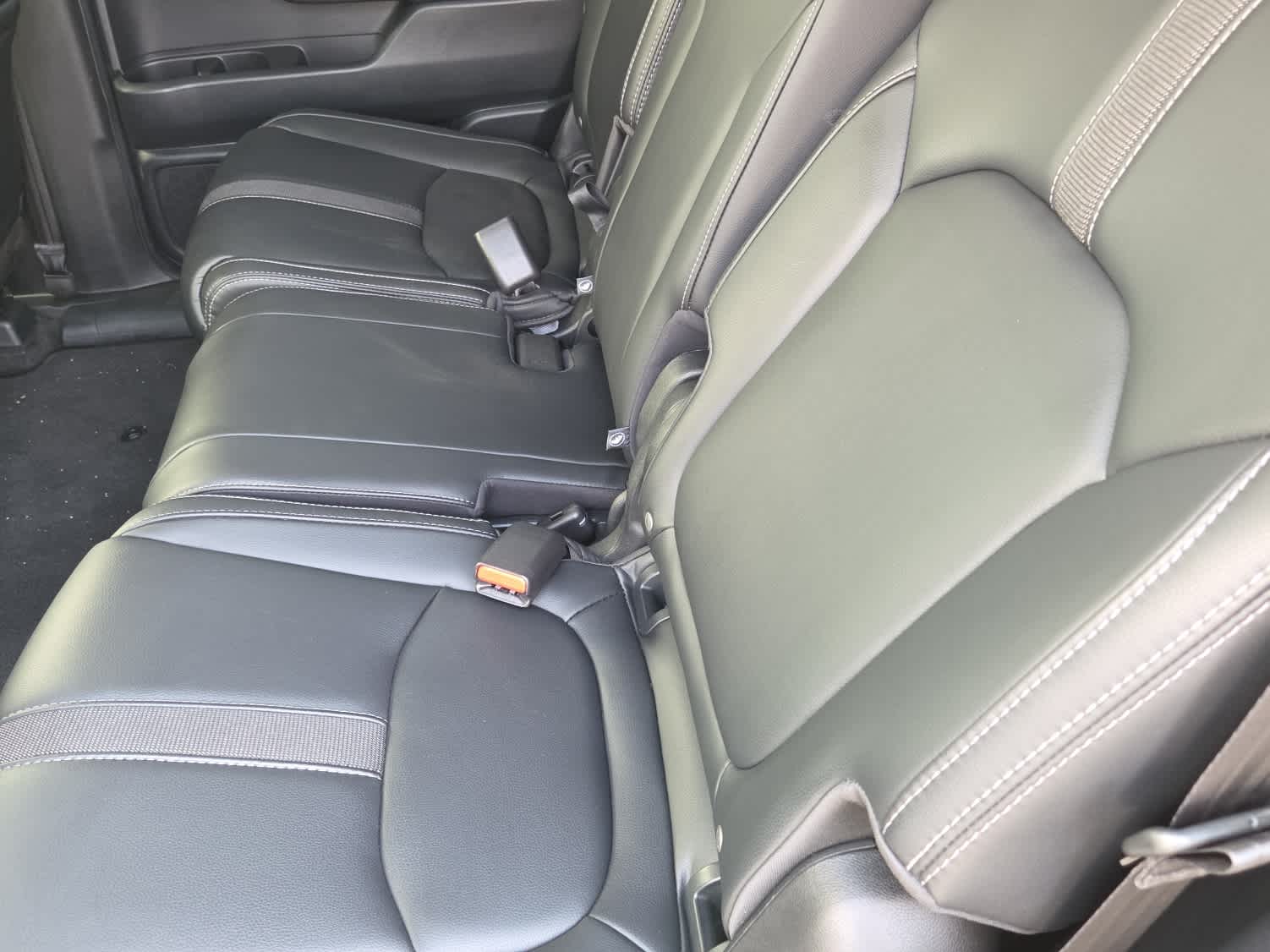 2025 Honda Pilot EX-L - Photo 29