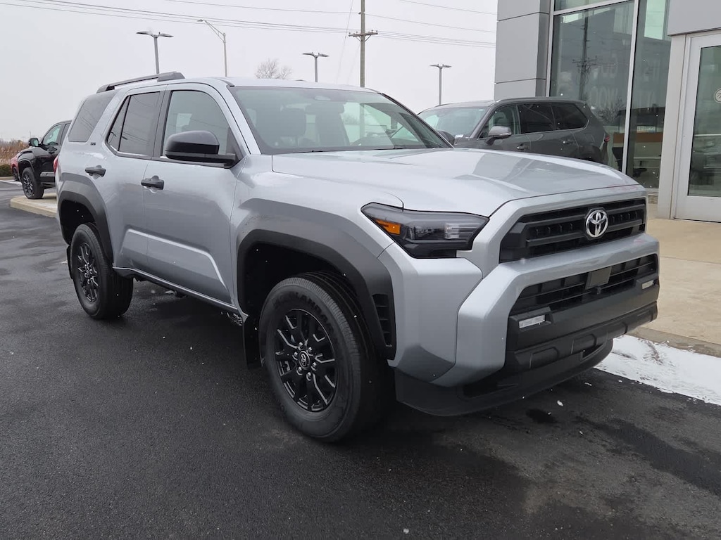 New 2025 Toyota 4Runner SR5 4WD SR5