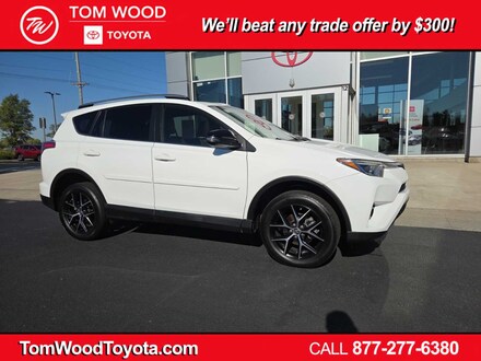 2018 Toyota RAV4 SE SUV