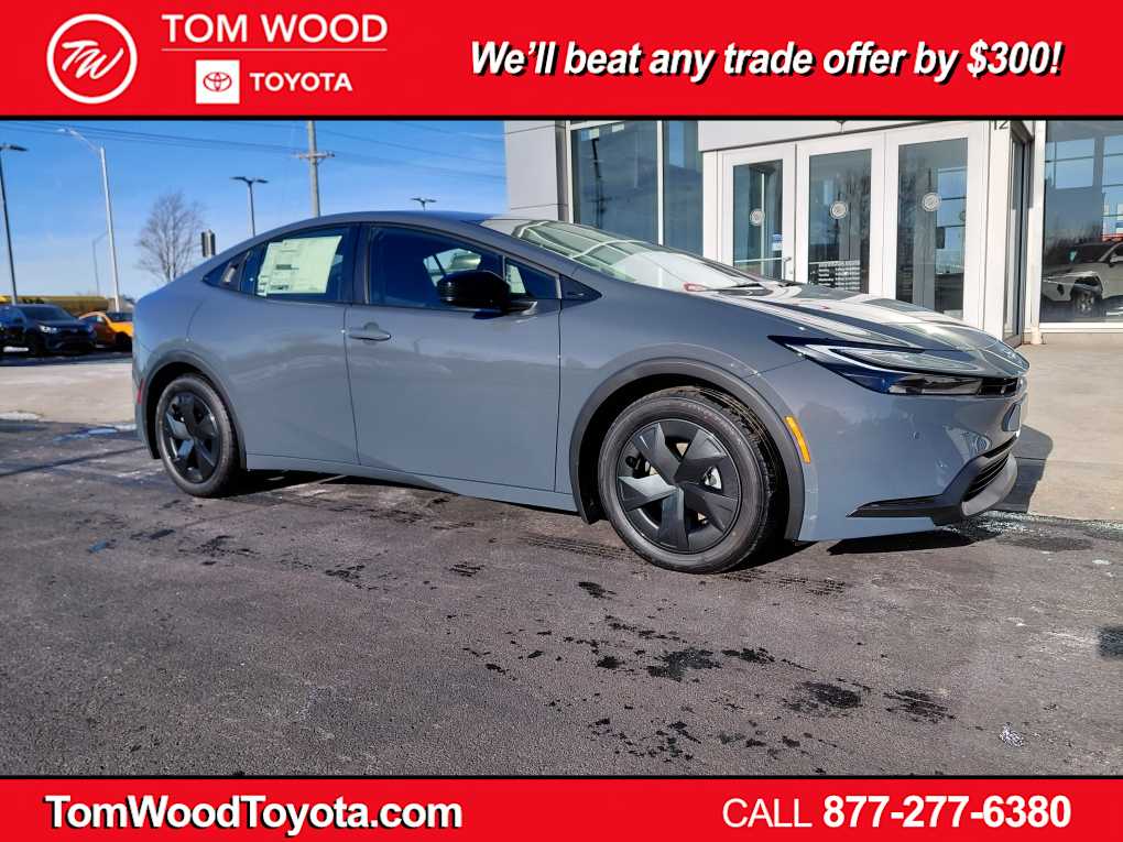 2026 Toyota Prius LE's photo