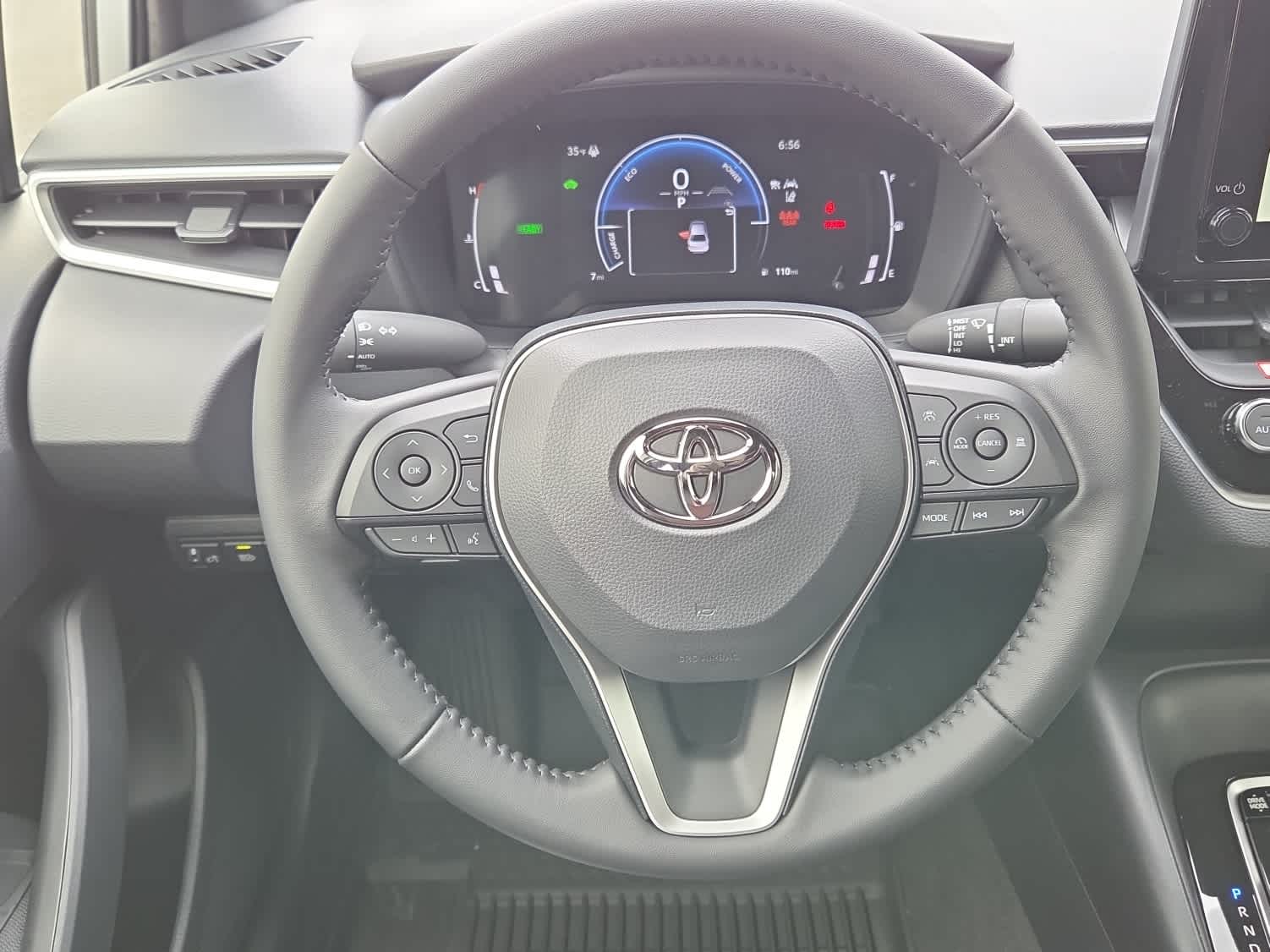 2026 Toyota Corolla SE - Photo 23