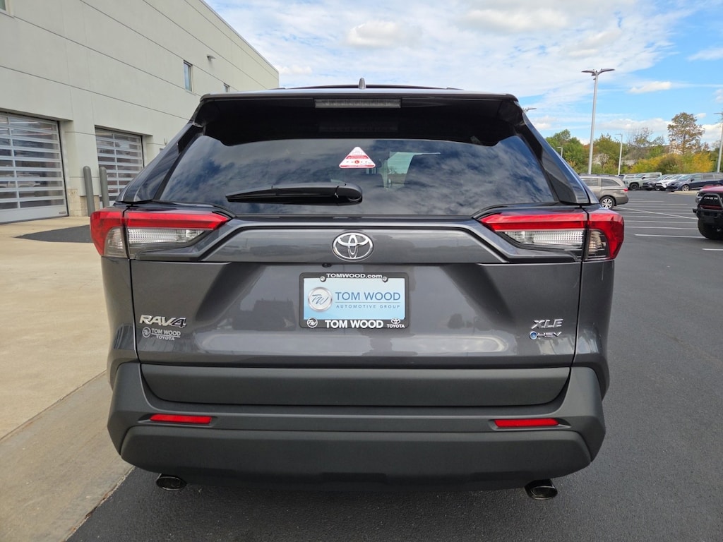 New 2025 Toyota RAV4 Hybrid XLE XLE AWD SUV