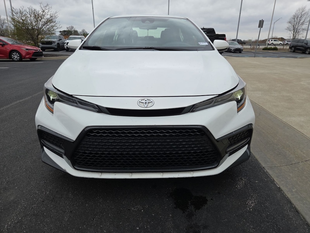Used 2022 Toyota Corolla SE Sedan