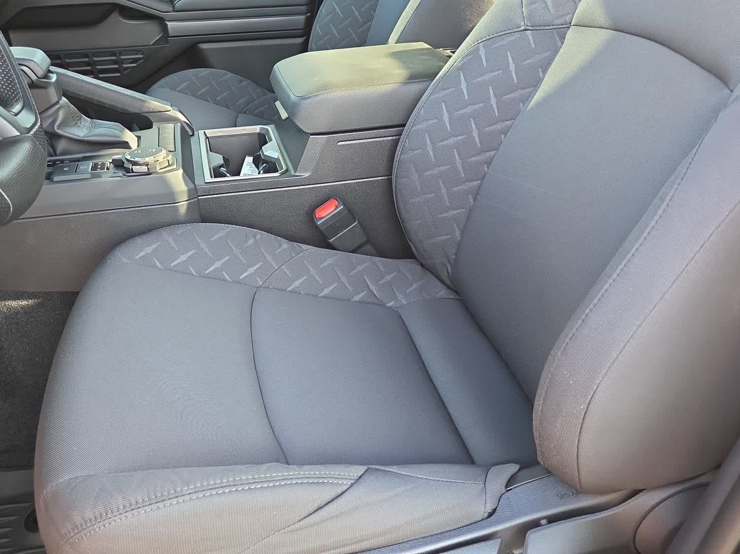 2026 Toyota Tacoma SR5 - Photo 19