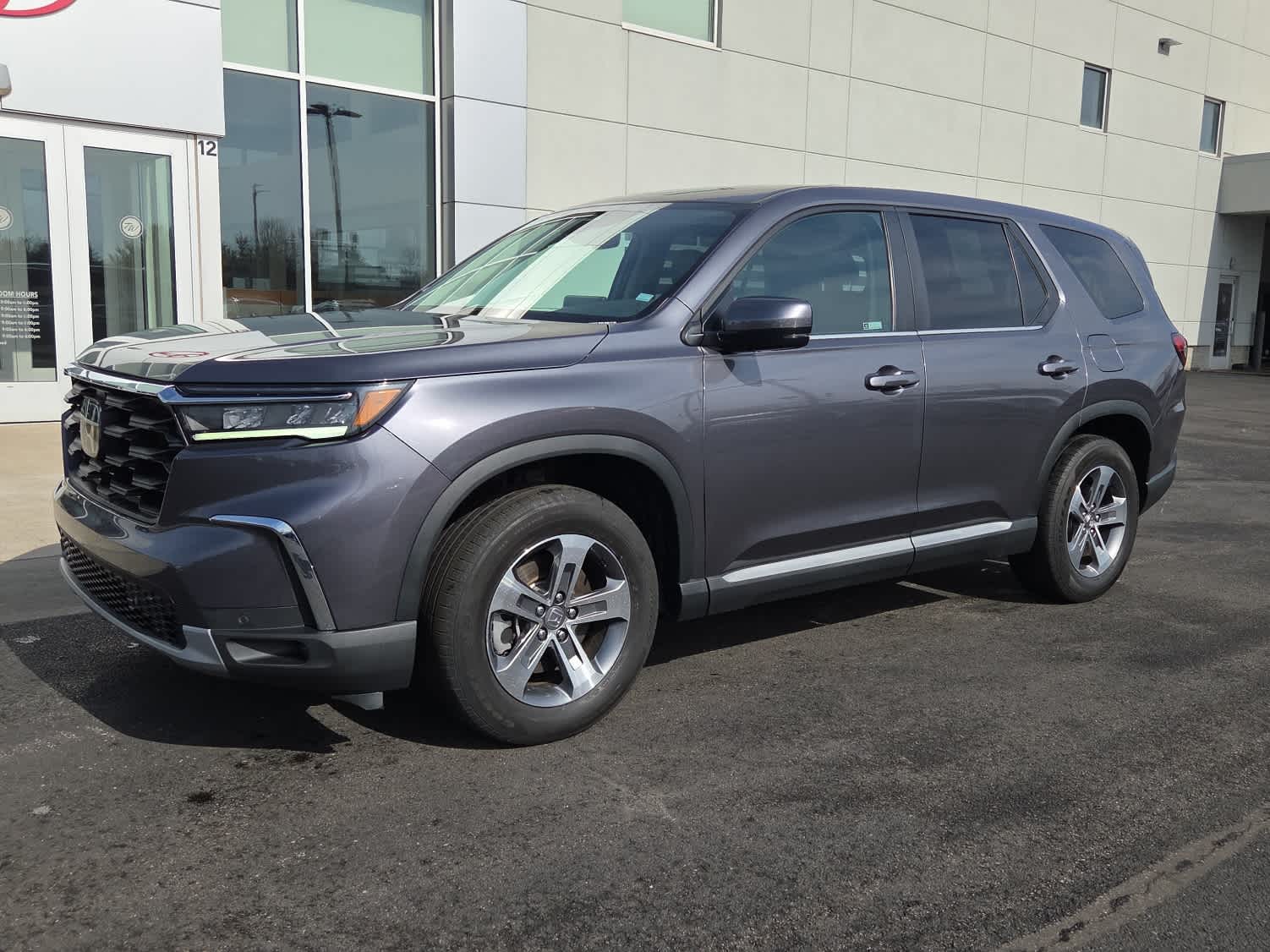 2025 Honda Pilot EX-L - Photo 15