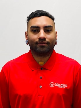 Staff member Jesus C. from 2a001b128b15
