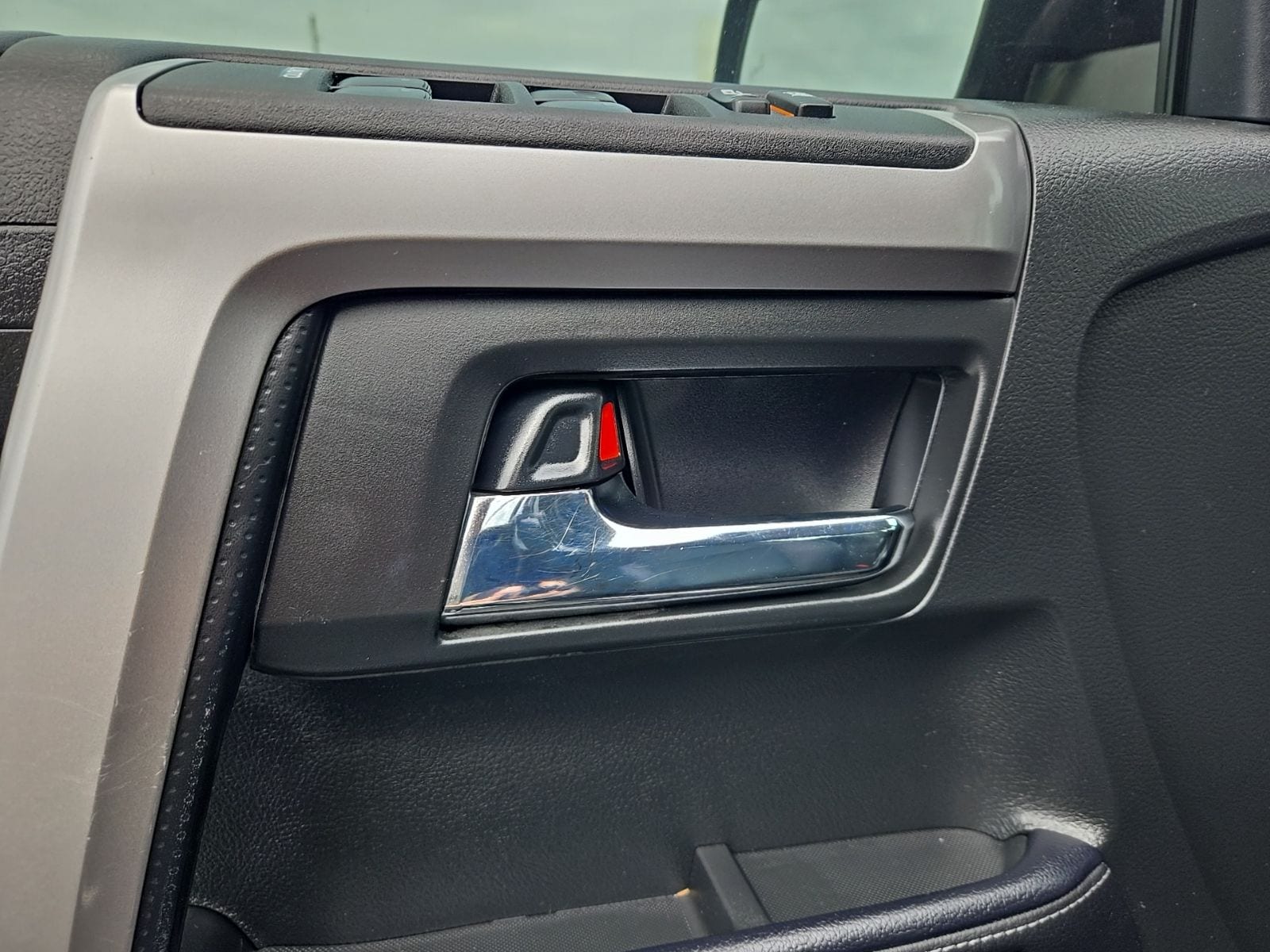 2022 Toyota 4Runner Limited - Photo 23