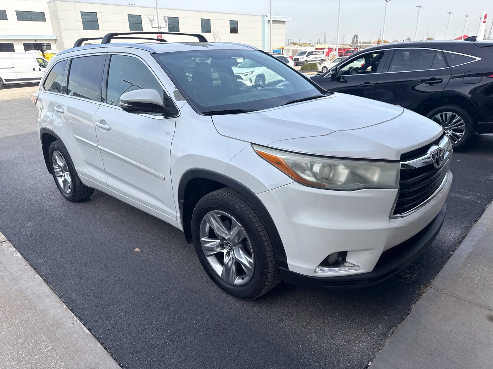 2016 Toyota Highlander Limited AWD photo