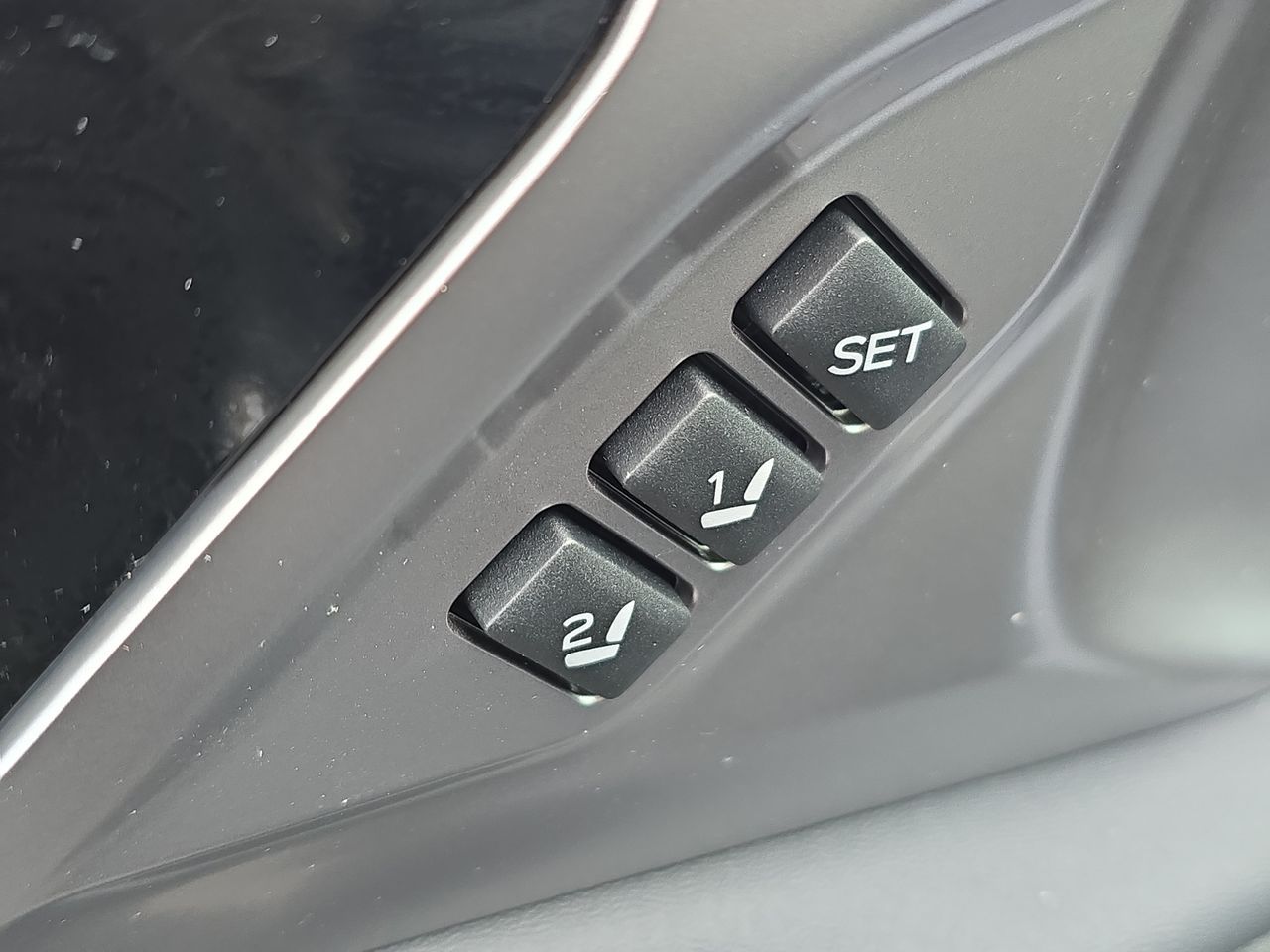 2023 Subaru Outback Limited - Photo 17