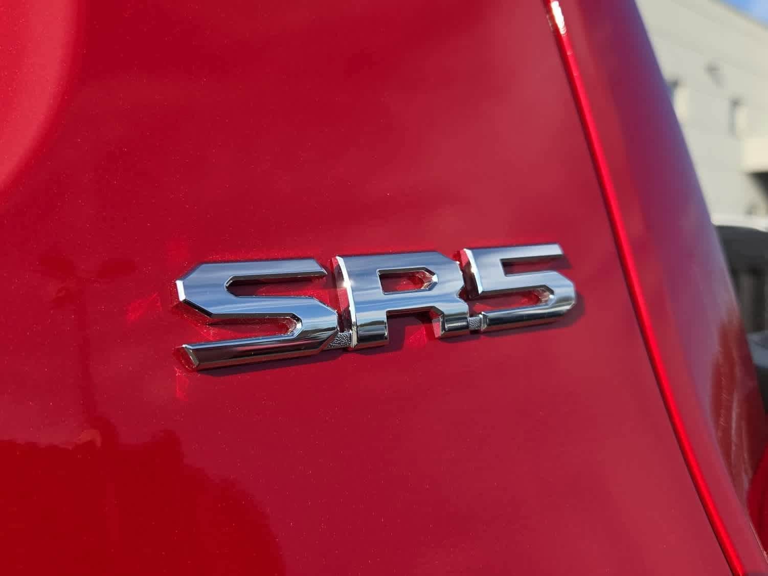 2026 Toyota Tacoma SR5 - Photo 18