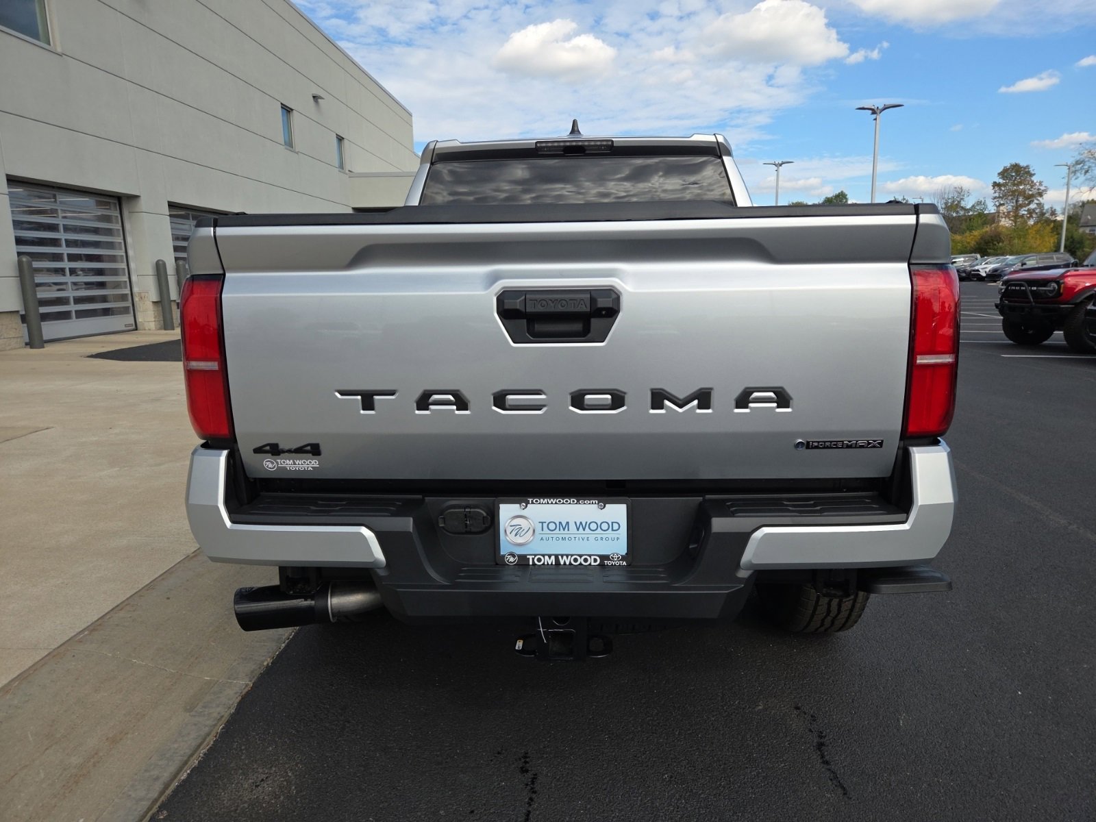 2025 Toyota Tacoma TRD Off-Road 4x4 Double Cab photo 3