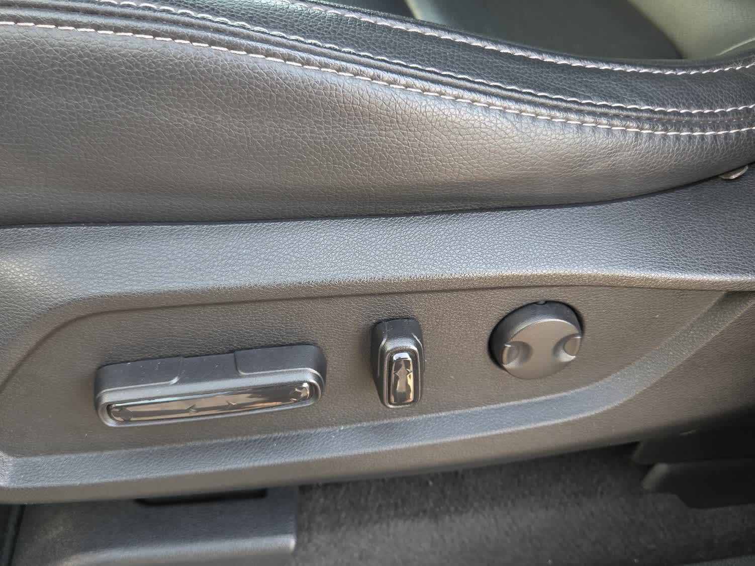 2025 Honda Pilot EX-L - Photo 19