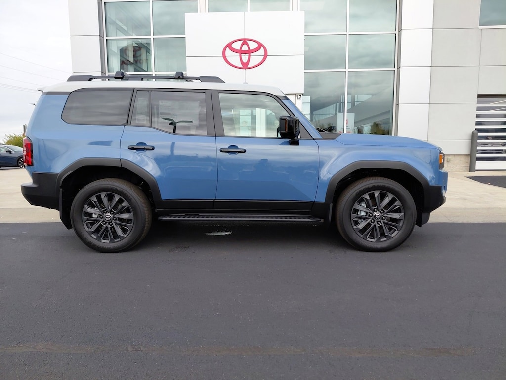 New 2025 Toyota Land Cruiser  4WD WAGON HYBRID