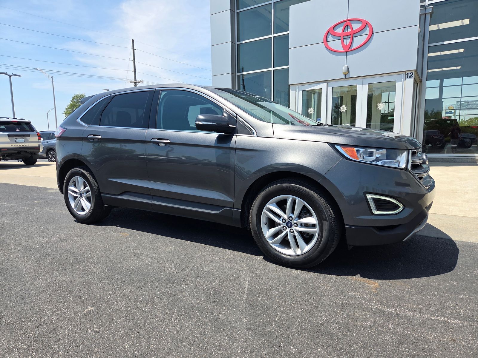Used 2018 Ford Edge SEL with VIN 2FMPK3J90JBC59560 for sale in Noblesville, IN