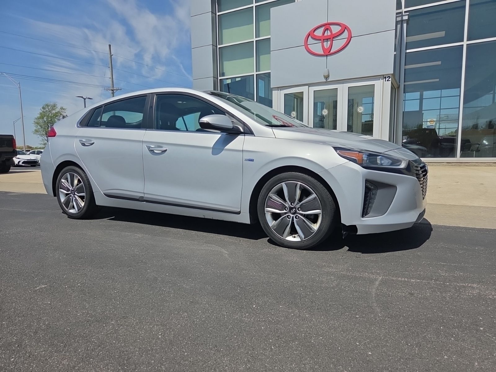 2017 Hyundai Ioniq Limited