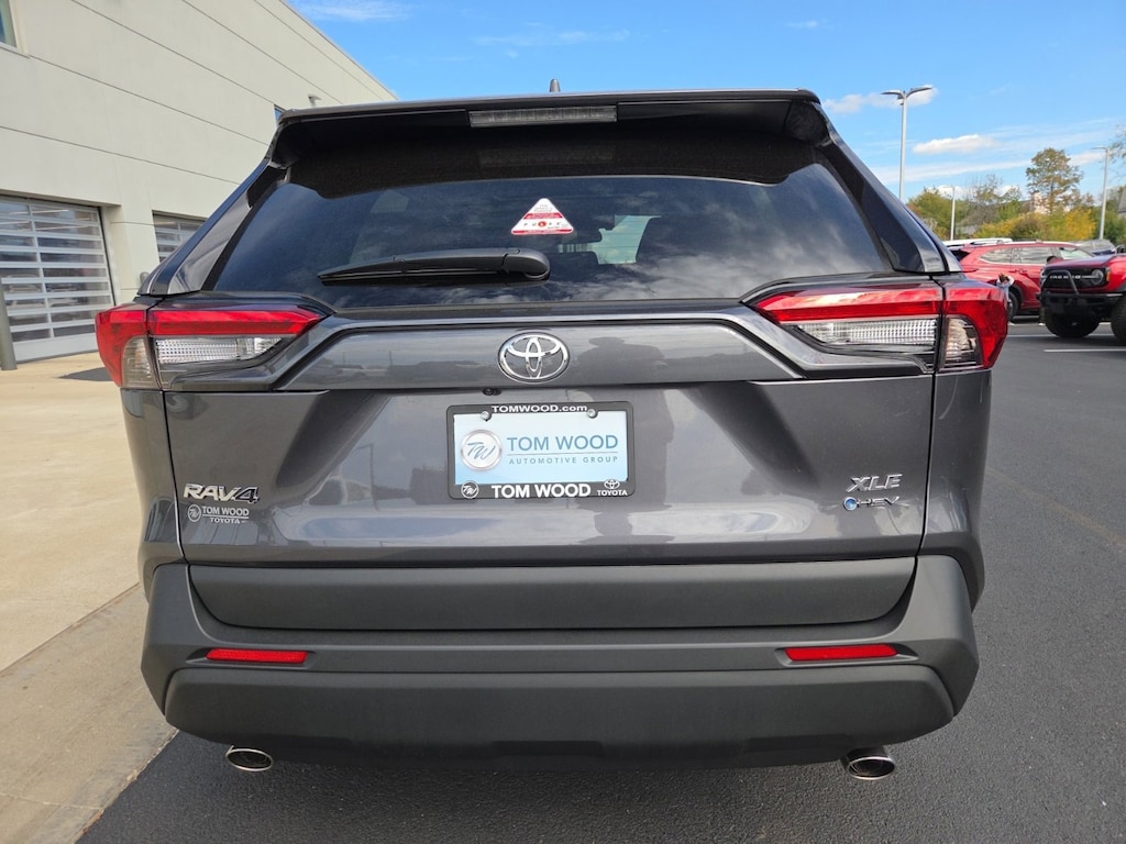 New 2025 Toyota RAV4 Hybrid XLE XLE AWD SUV