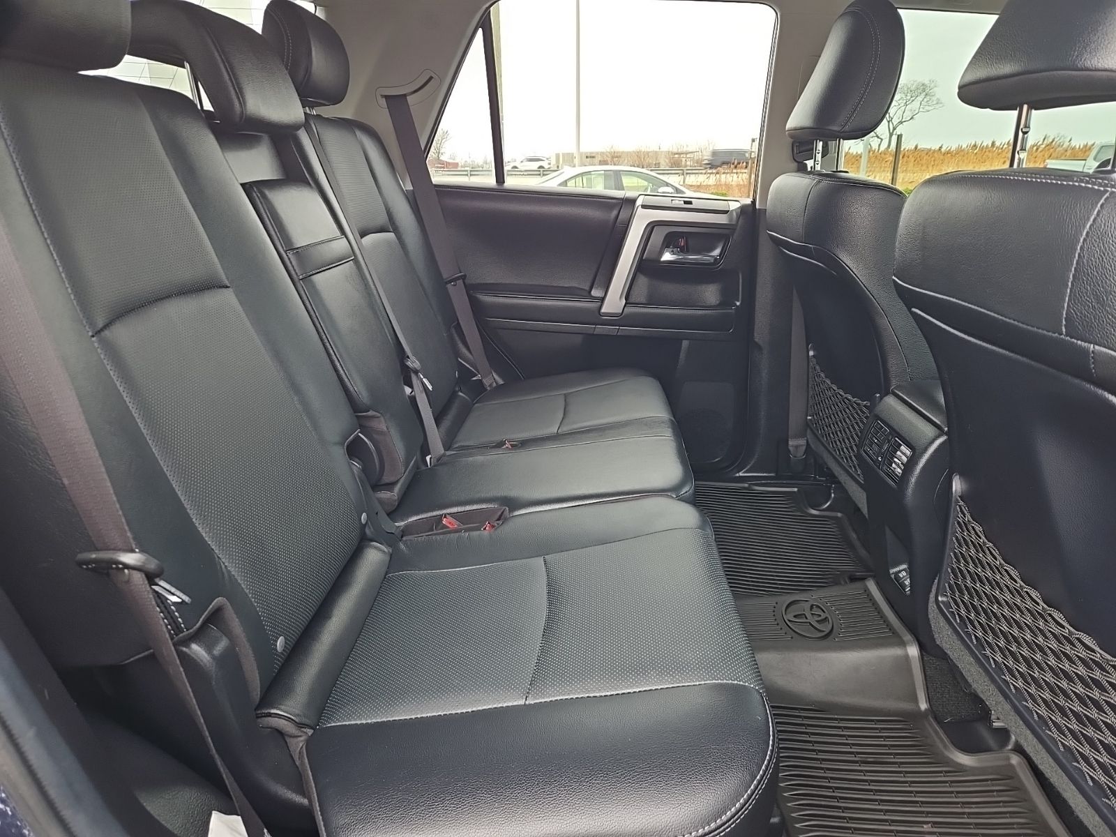 2022 Toyota 4Runner Limited - Photo 29