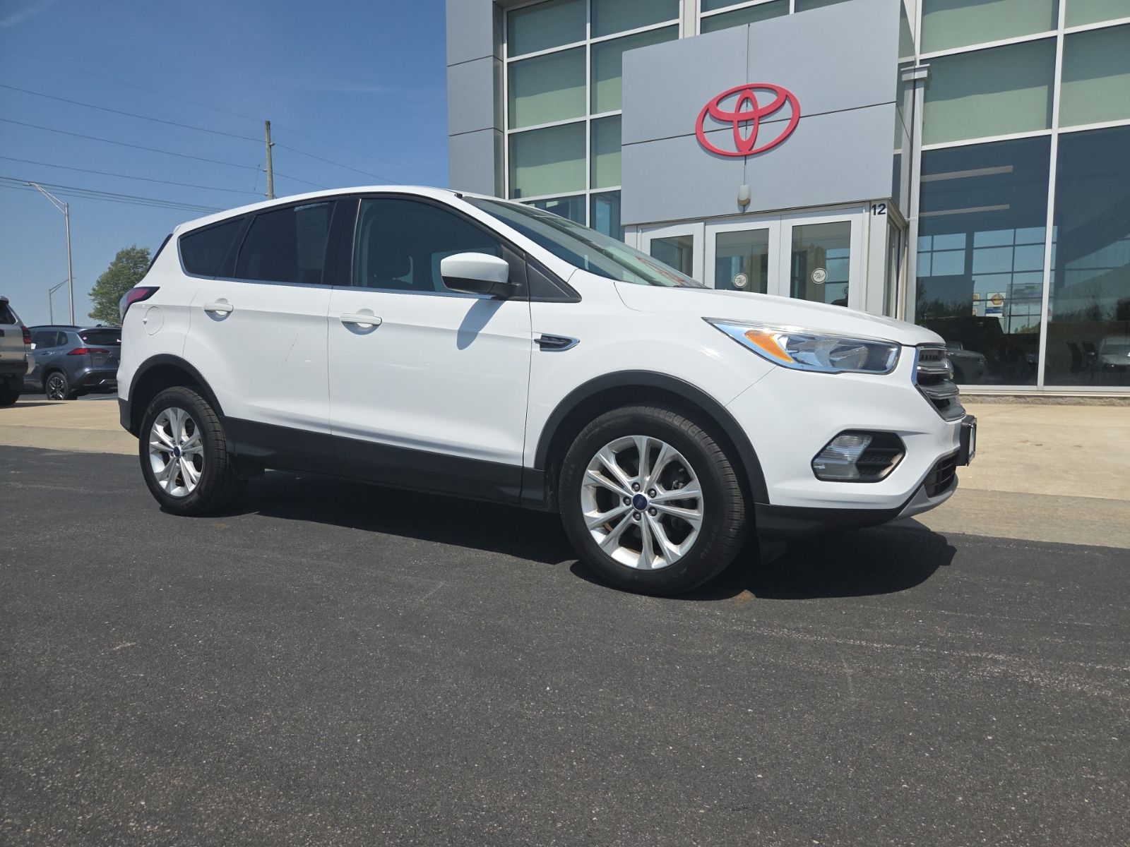 Used 2017 Ford Escape SE with VIN 1FMCU0GD9HUD16653 for sale in Indianapolis, IN