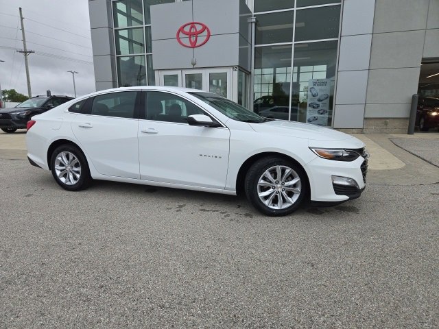 Used 2023 Chevrolet Malibu 1LT with VIN 1G1ZD5ST9PF181258 for sale in Whitestown, IN