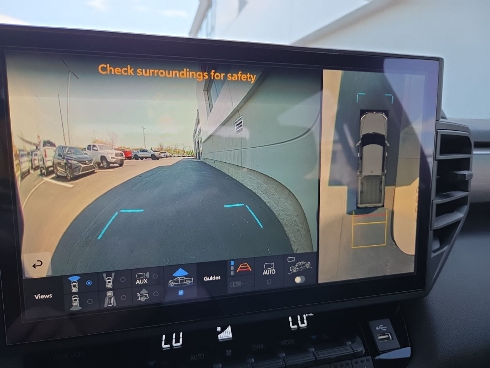 2025 Toyota Tundra TRD Pro - Photo 49